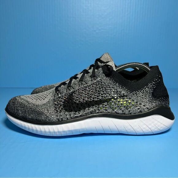 Nike Mens FR Flyknit 2018 Running Shoes in Oreo - Picture 3 of 11